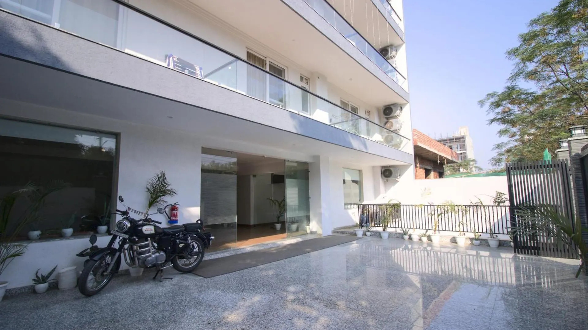 Hotel Liv Regalia - One Horizon Centre Golf Course Road Gurgaon