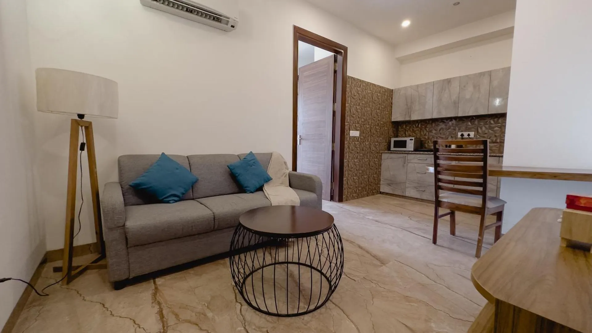 Hotel Liv Regalia - One Horizon Centre Golf Course Road Gurgaon